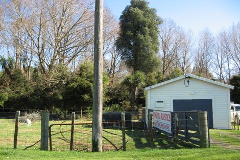 Photo of property in 5 Kotukutuku Road, Hunterville, 4730