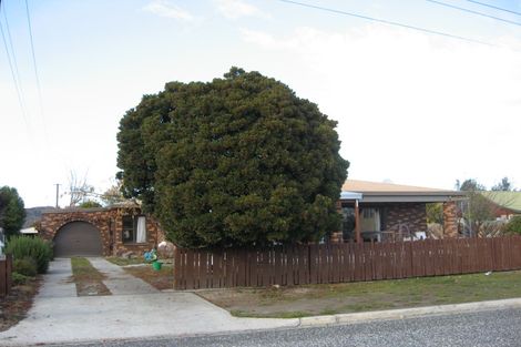 Photo of property in 1c Clutha Street, Alexandra, 9320
