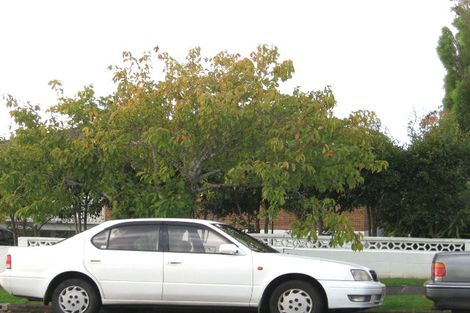 Photo of property in 15 Cherry Road, Bucklands Beach, Auckland, 2014