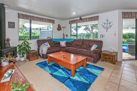 Photo of property in 6 Orchard Road, Hahei, Whitianga, 3591