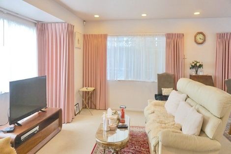 Photo of property in 145 Millhouse Drive, Golflands, Auckland, 2013