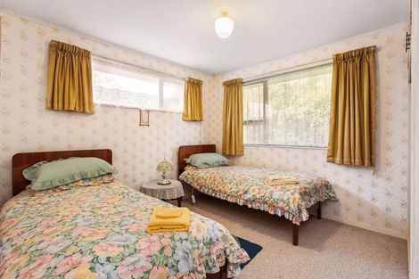 Photo of property in 2/427 Memorial Avenue, Burnside, Christchurch, 8053