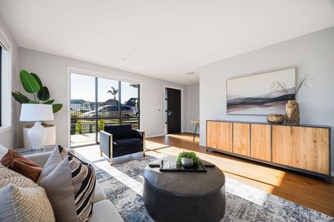 Photo of property in 2 Picnic Point Road, Hobsonville, Auckland, 0616