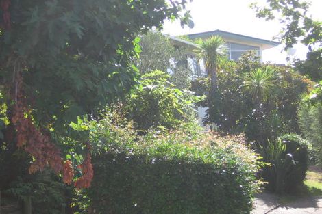 Photo of property in 14 Beacon Avenue, Campbells Bay, Auckland, 0630