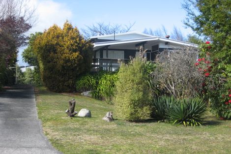 Photo of property in 86 Wharewaka Road, Wharewaka, Taupo, 3330