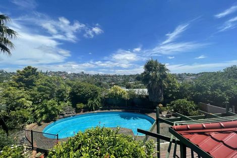 Photo of property in 7 Aotearoa Terrace, Murrays Bay, Auckland, 0630