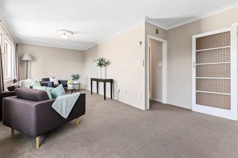 Photo of property in 15 Tralee Place, Bishopdale, Christchurch, 8053