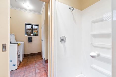 Photo of property in 4 Tellin Close, Massey, Auckland, 0614