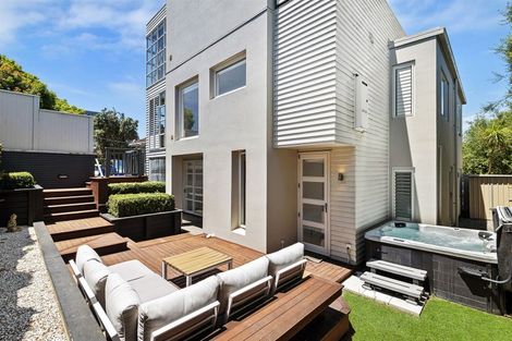 Photo of property in 96a Anzac Street, Takapuna, Auckland, 0622