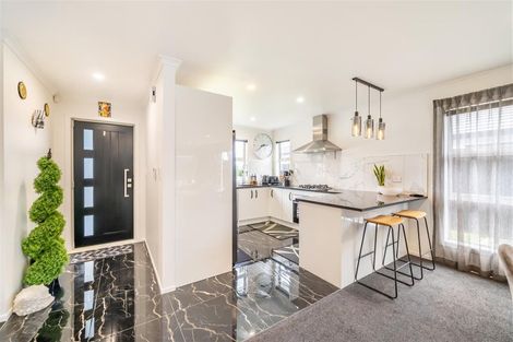 Photo of property in 28 Fenwick Crescent, Wallaceville, Upper Hutt, 5018