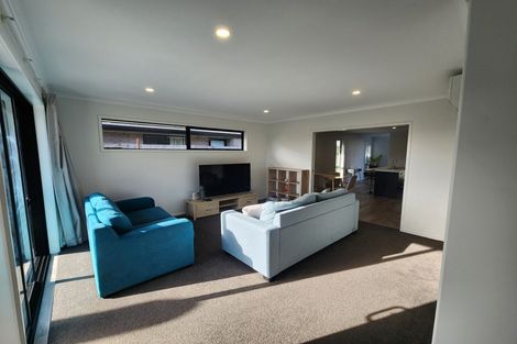 Photo of property in 11 Wawai Drive, Papamoa Beach, Papamoa, 3118
