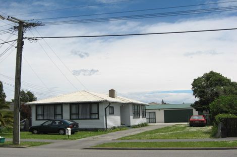 Photo of property in 35 Saint Johns Street, Woolston, Christchurch, 8062