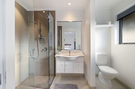 Photo of property in 5 Foresters Crescent, Parklands, Christchurch, 8083