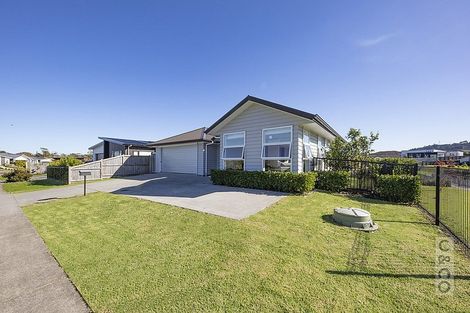 Photo of property in 34 Ara Kakara Avenue, Huapai, Kumeu, 0810