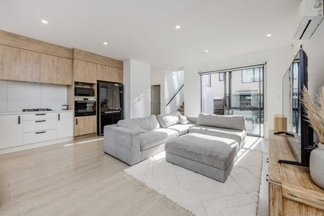 Photo of property in 41 Tumu Road, Papakura, 2110