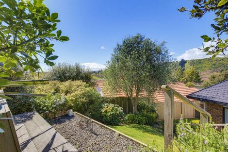 Photo of property in 10 Sams Way, Raumati South, Paraparaumu, 5032