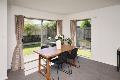 Photo of property in 513a Harewood Road, Harewood, Christchurch, 8051