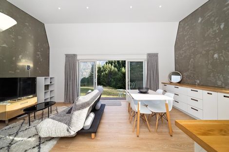 Photo of property in 607a Glenorchy-queenstown, Closeburn, Queenstown, 9371