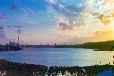 Photo of property in 1/30 Walter Street, Hauraki, Auckland, 0622