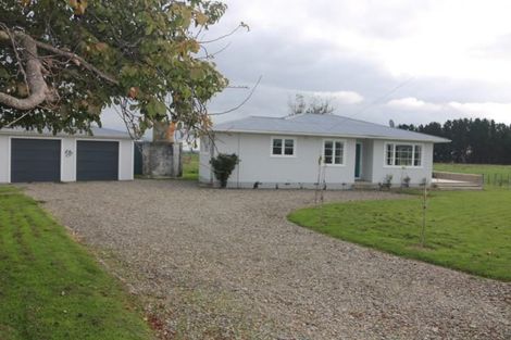 Photo of property in 1745 Taonui Road, Pohangina, Feilding, 4775