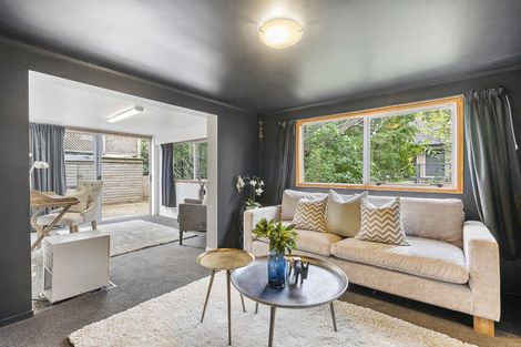 Photo of property in 13 Seymour Road, Mellons Bay, Auckland, 2014