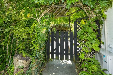 Photo of property in 23 Indiana Grove, Totara Park, Upper Hutt, 5018