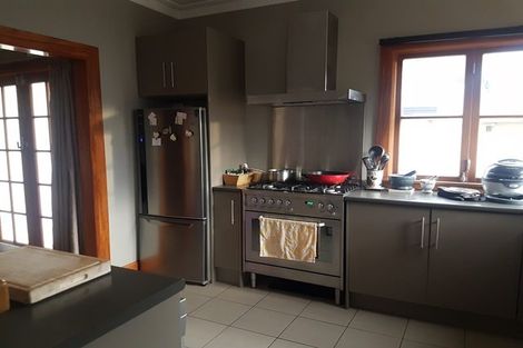 Photo of property in 24 Ake Ake Avenue, Hokowhitu, Palmerston North, 4410