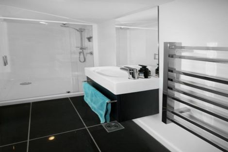 Photo of property in 8 Thatcher Crescent, Crofton Downs, Wellington, 6035