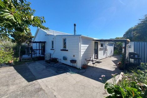Photo of property in 39 South Road, Blagdon, New Plymouth, 4310