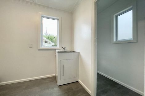 Photo of property in 181 Tukapa Street, Westown, New Plymouth, 4310