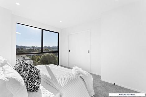 Photo of property in 5/18 Hetherington Road, Ranui, Auckland, 0612