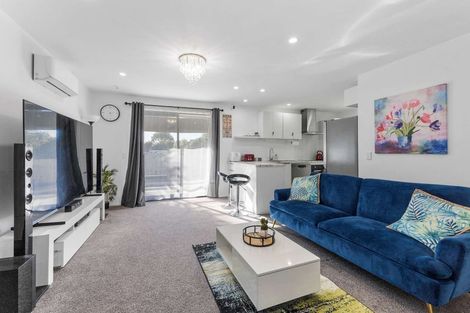 Photo of property in 6b Clerke Place, Marfell, New Plymouth, 4310