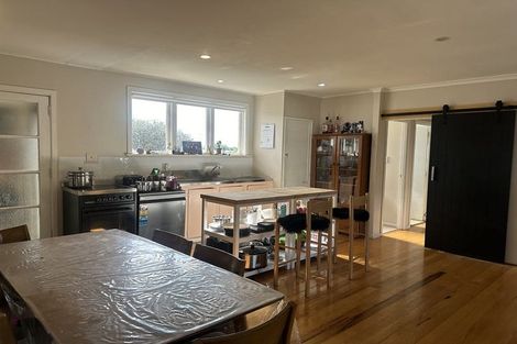 Photo of property in 3 Kamaka Road, Mangere Bridge, Auckland, 2022