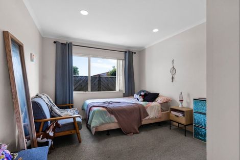 Photo of property in 301 Huatoki Street, Upper Vogeltown, New Plymouth, 4310