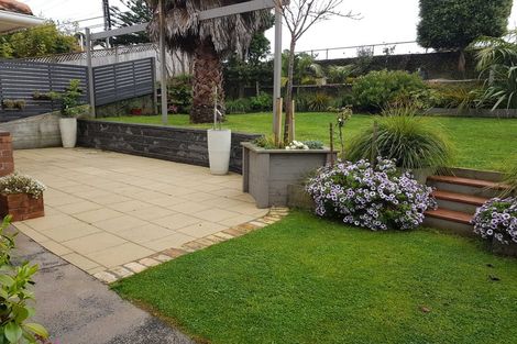 Photo of property in 489 Mount Albert Road, Mount Roskill, Auckland, 1042