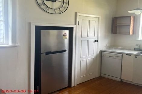 Photo of property in 83 Sunshine Avenue, Karori, Wellington, 6012