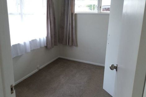 Photo of property in 53 Glendene Avenue, Glendene, Auckland, 0602