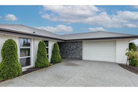 Photo of property in 4 Puaka Street, Pegasus, 7612