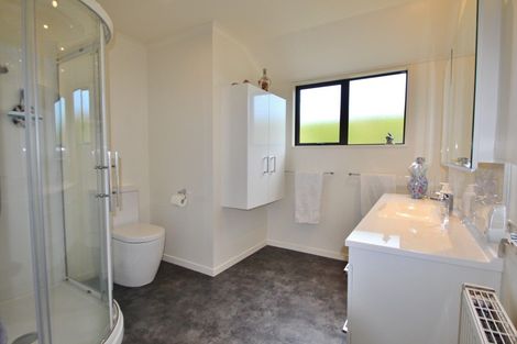 Photo of property in 62 Frank Street, Gore, 9710