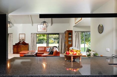 Photo of property in 14 Stock Road, Bridge Pa, Hastings, 4175