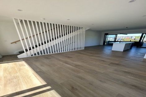 Photo of property in 15 Tiraumea Drive, Pakuranga, Auckland, 2010