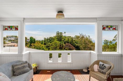 Photo of property in 14 Elizabeth Road, Bluff Hill, Napier, 4110
