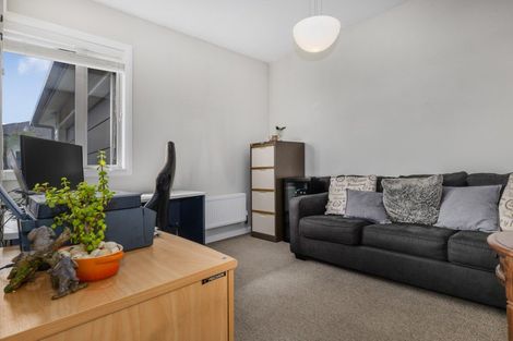 Photo of property in 18 Kahurangi Heights, Aotea, Porirua, 5024