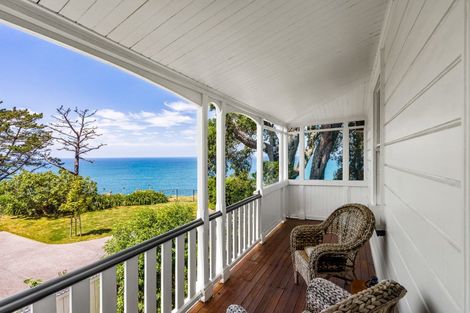 Photo of property in 14 Elizabeth Road, Bluff Hill, Napier, 4110