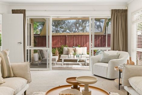 Photo of property in 37 Tomika Crescent, Papamoa Beach, Papamoa, 3118