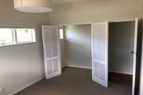 Photo of property in 12 Dowling Place, Pakuranga, Auckland, 2010