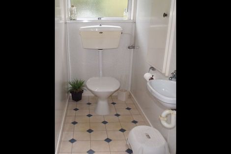 Photo of property in 16 Ure Street, South Hill, Oamaru, 9400