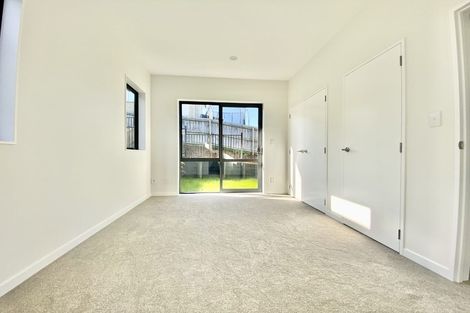 Photo of property in 113 Tiriwa Drive, Massey, Auckland, 0614