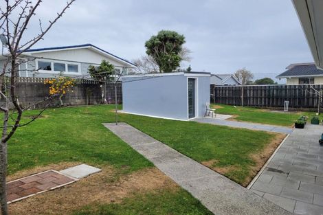 Photo of property in 16 Trelawney Crescent, Westown, New Plymouth, 4310