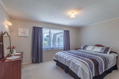 Photo of property in 20 Railway Terrace, Ohau, Levin, 5570